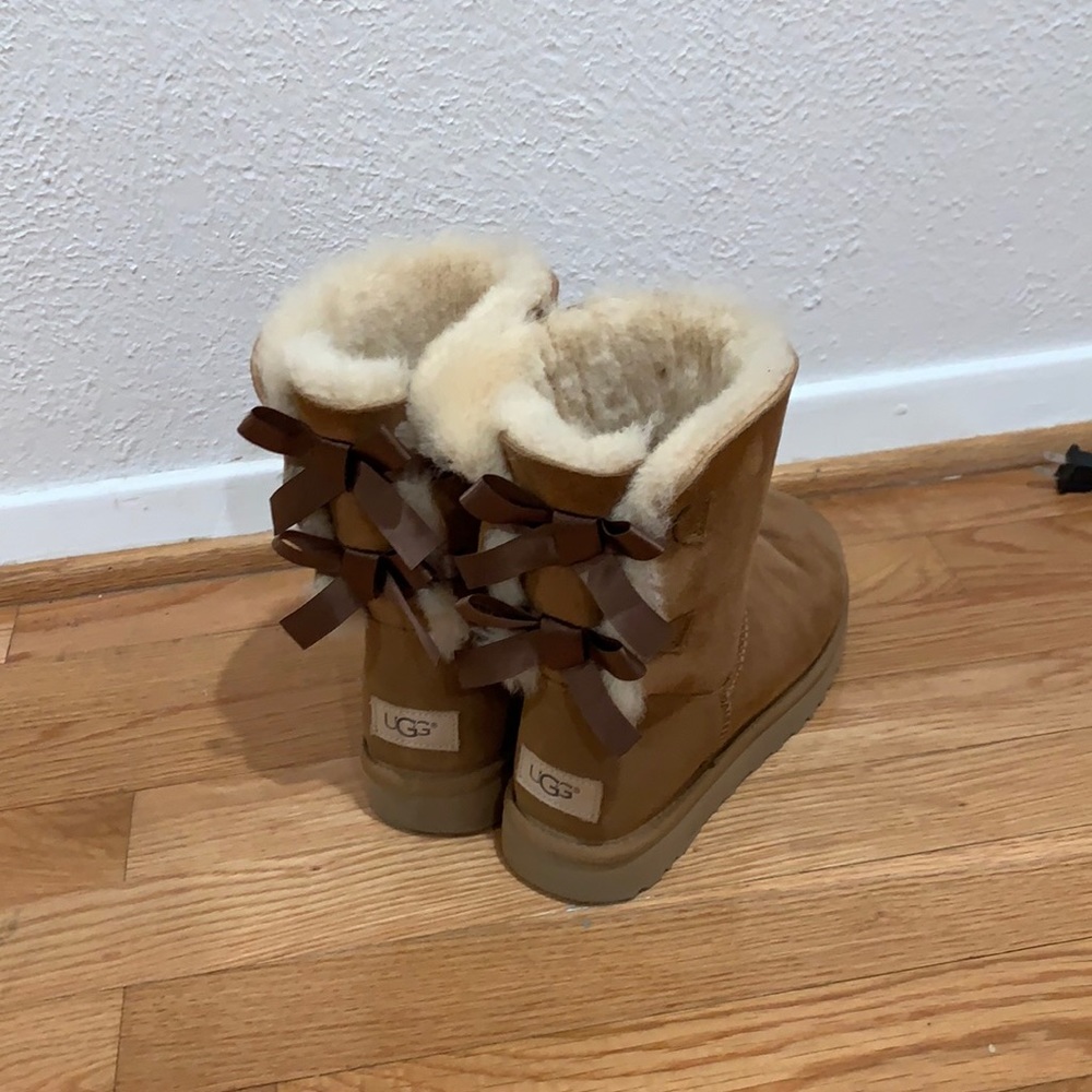 Bailey bow ugg boots